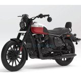 Yezdi Roadster Crimson Dual Tone Bike