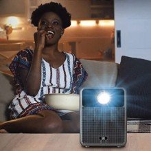 KODAK FLIK HD10 Smart Projector