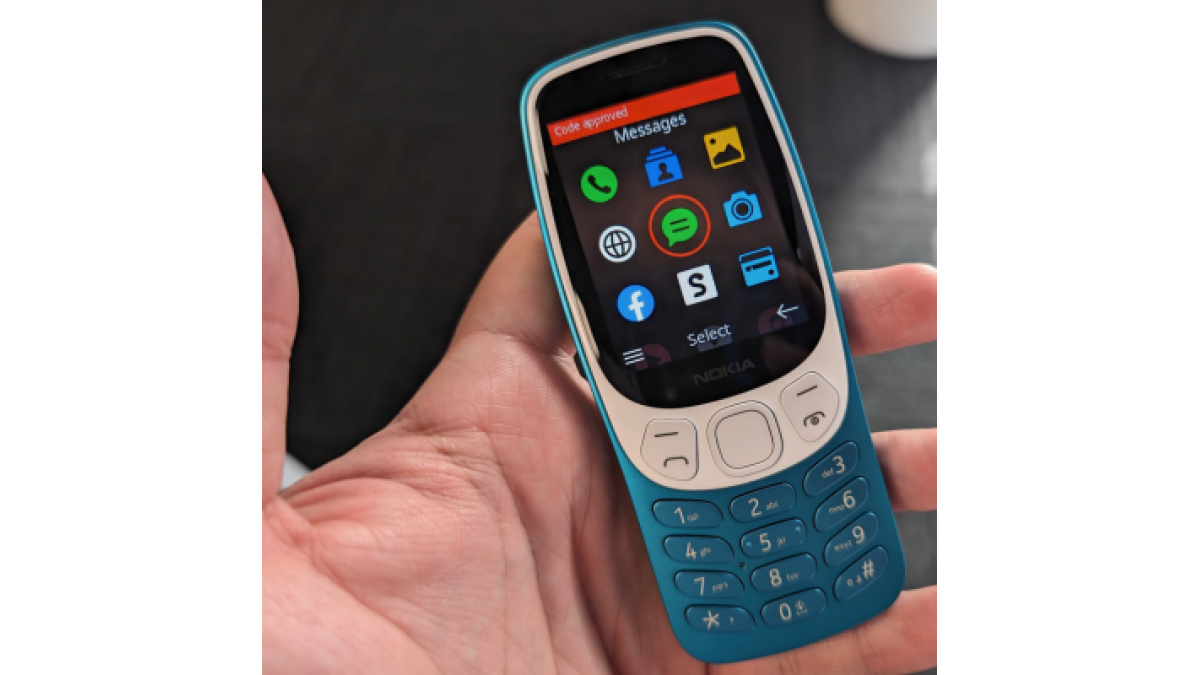 HMD 3210 pros and cons with full specs